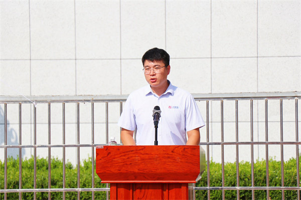 教师代表_副本.jpg