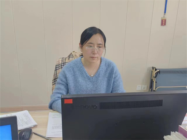 政治沈怀芹.jpg